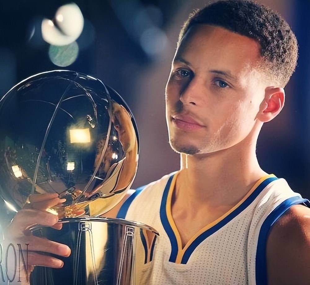 而队员们也 而队员们也