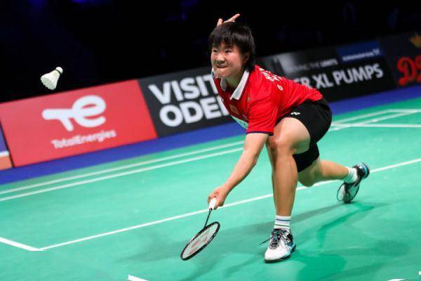 低位强攻 低位强攻